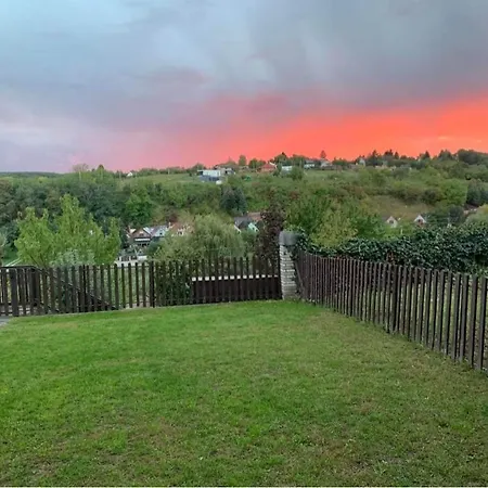 Szepasszonyvoelgyi *